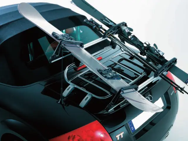 Porte-skis (6 paires ou 4 snowboards)