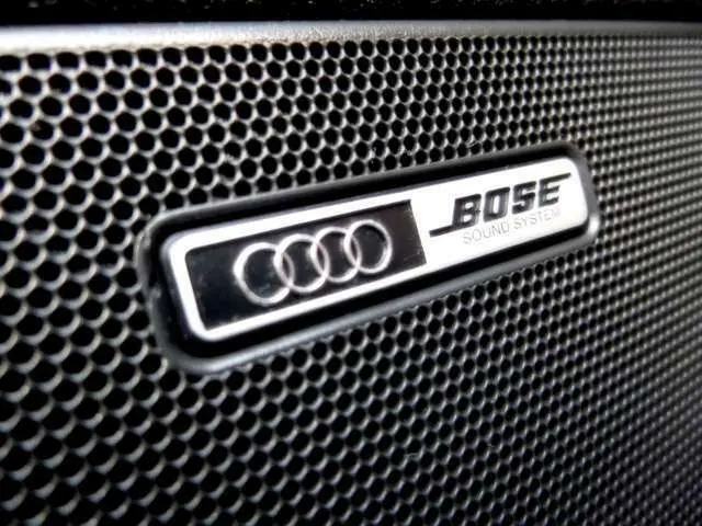 Audi TT 8N - Bose Sound System