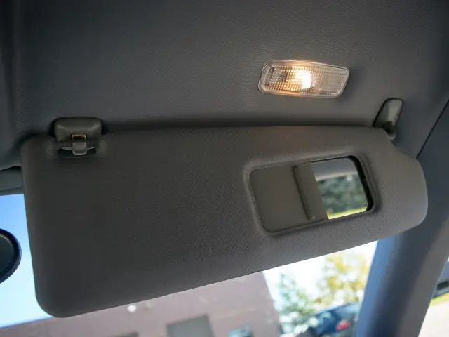 Audi TT 8N - Miroirs de courtoisie éclairés