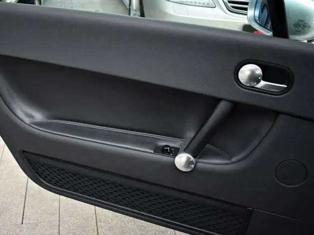 Audi TT 8N - Eléments en aluminium