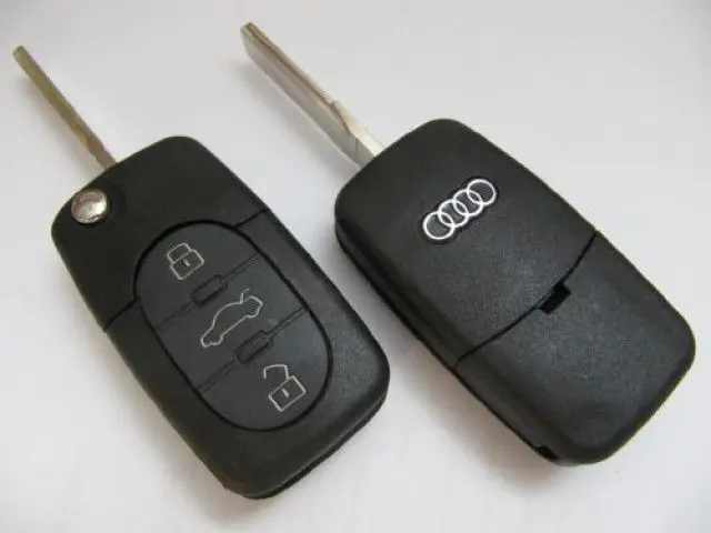 Audi TT 8n - equipements de série