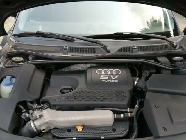 Audi TT 8n - Essuie glaces
