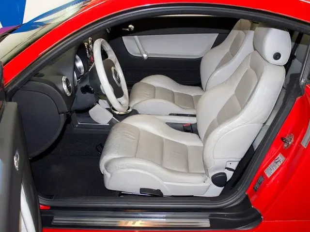 Audi TT 8n - Sellerie cuir Valcona