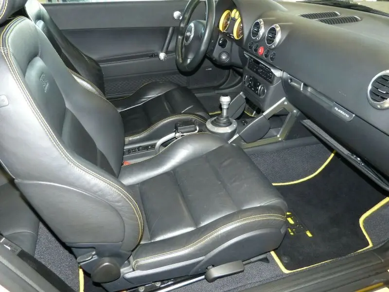 Audi TT MK1 (8N) - Abt TT-Limited - Gaufrage Abt sur les sieges