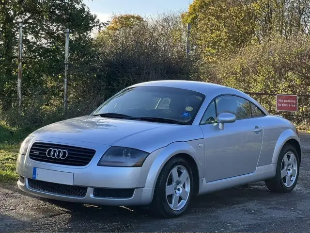 Audi TT MK1 (8N) - Coupé 180 ch quattro
