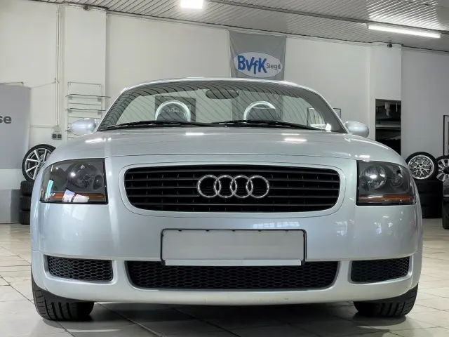 Audi TT MK1 (8N) - roadster 180 ch Tiptronic