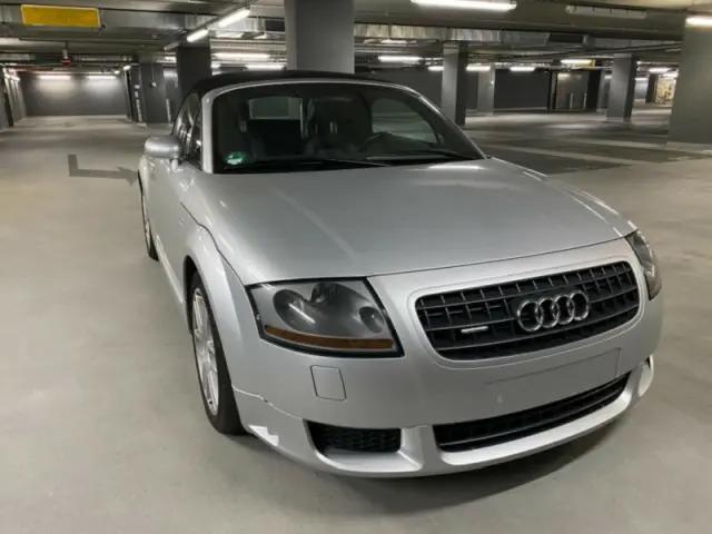 Audi TT MK1 (8N) - Roadster 250 ch DSG