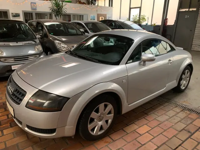 Audi TT MK1 - Coupé 180 ch Tiptronic