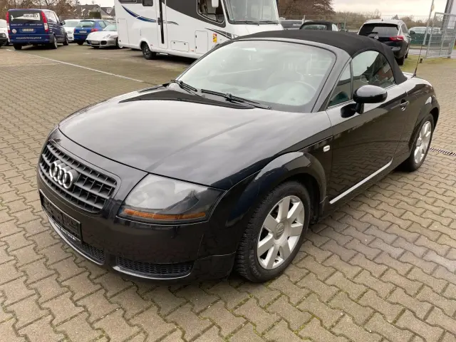 Audi TT MK1 - Roadster Tiptronic 190 ch