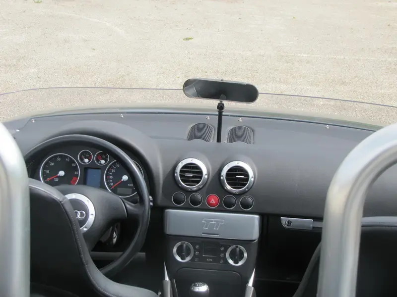 Audi TT MK1 (8N) - ascari