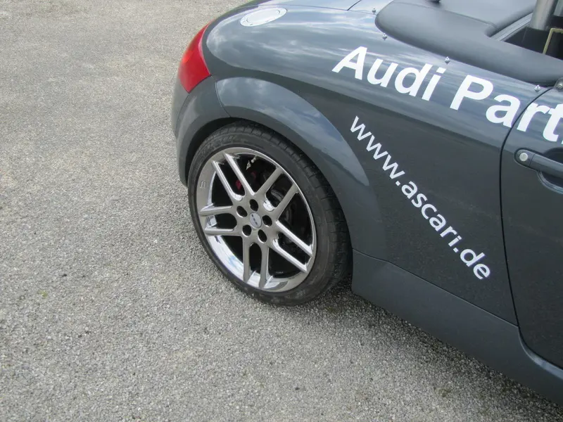 Audi TT MK1 (8N) - ascari