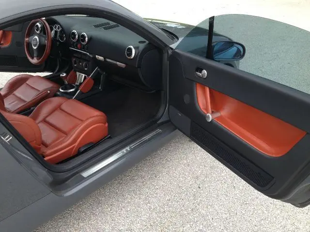 Audi TT MK1 (8N) - Neiman Marcus