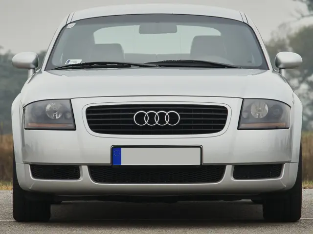 Audi TT MK1 (8N) - Phares xenon fond titane US