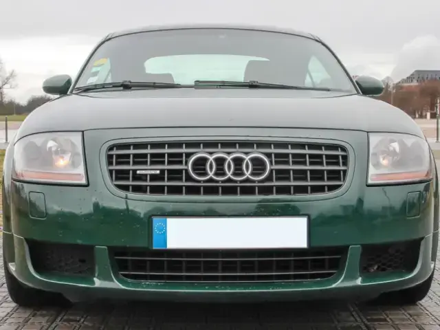 Audi TT MK1 (8N) - Phares avec smoked corner