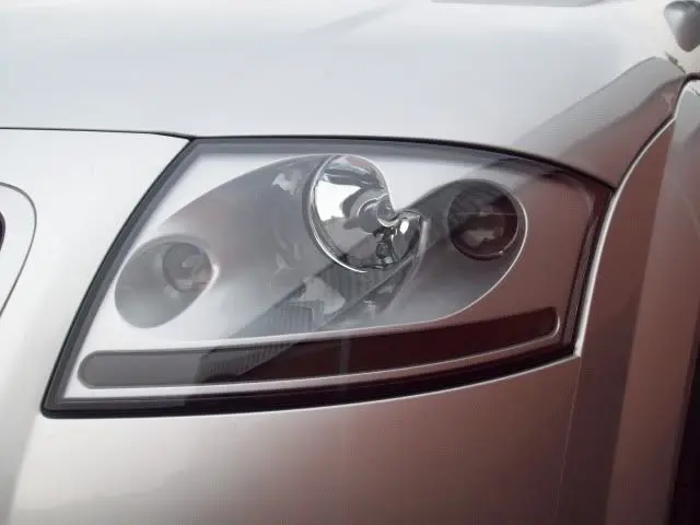 Audi TT MK1 (8N) - Phares avec smoked corner
